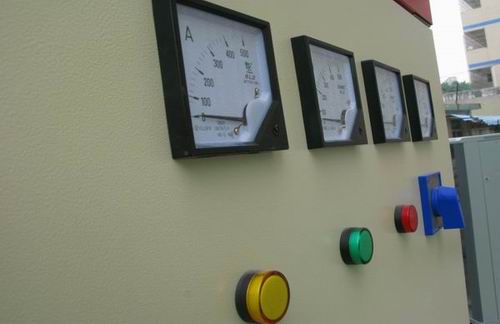 国营西培农场控制盘